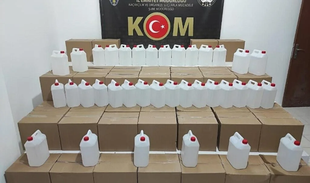Samsun'da 2 Bin 375 Litre Etil Alkol Ele Geçirildi