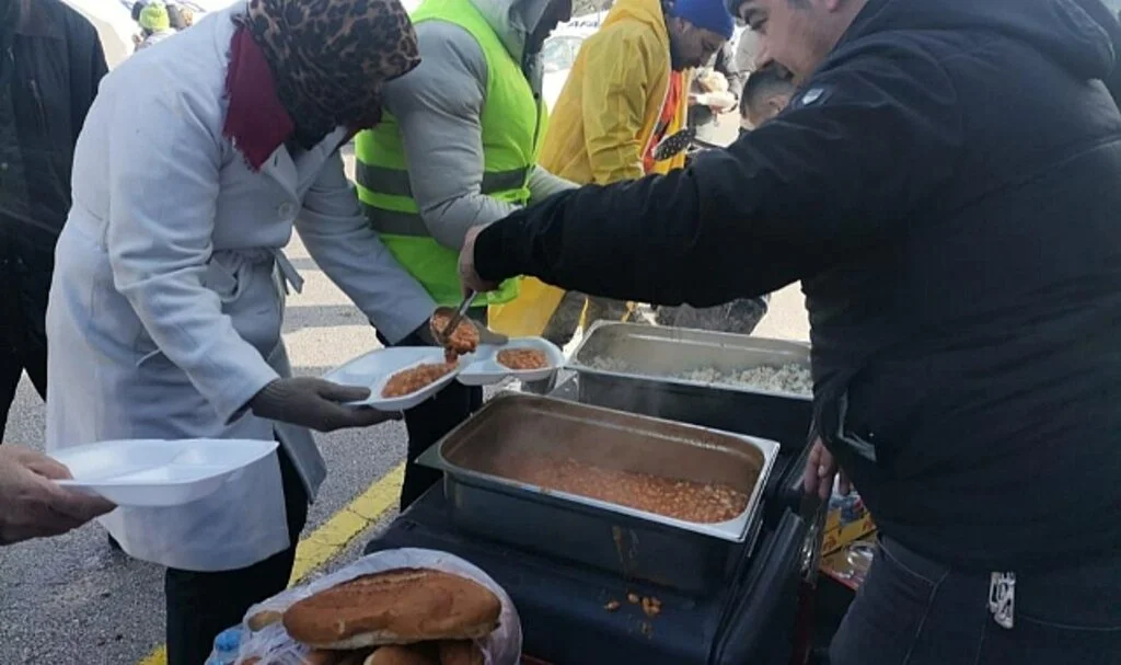 Samsun'da Oteller Depremzedelere Kapılarını Açtı