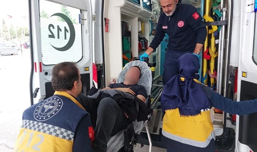 Samsun'da Fabrikada Baltalı Kavga: 2 Yaralı