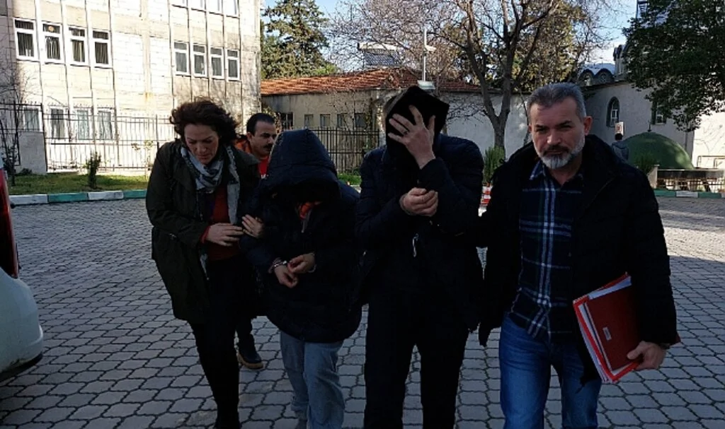 Samsun'da Hırsız Sevgililer Aynı Suçtan Tutuklandı 