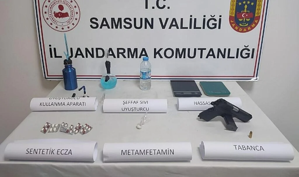 Samsun'da Jandarma İş Yerinde Uyuşturucu Ele Geçirdi