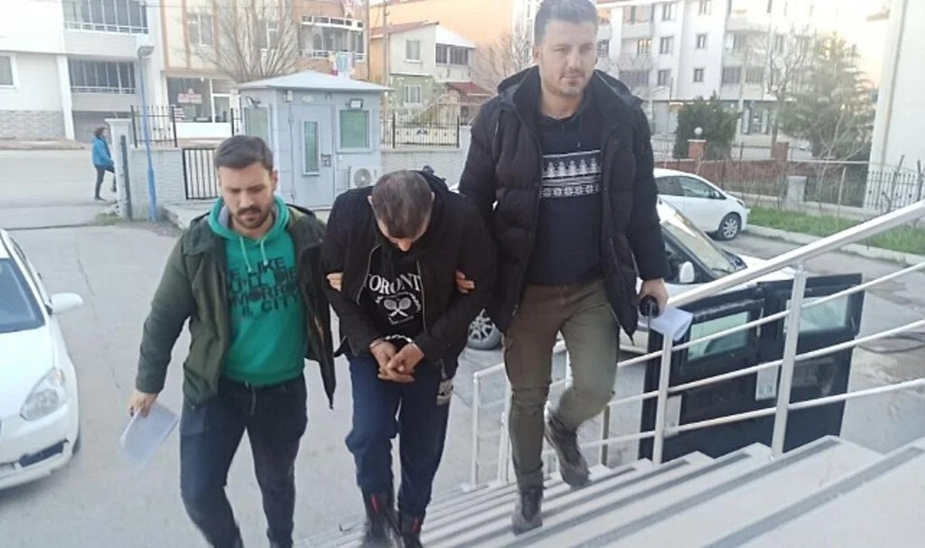 Samsun'da Kablo Hırsızı Yakalandı
