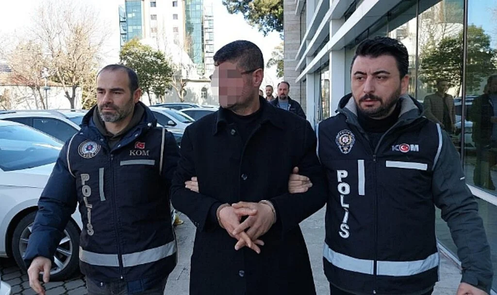 Samsun'da Silah Operasyonunda 2 Kişi Tutuklandı