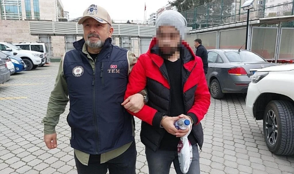 Samsun'da Terör Örgütü DEAŞ'ın Silahlı Güçleri Arasında Görev Alan Şahıs Yakalandı
