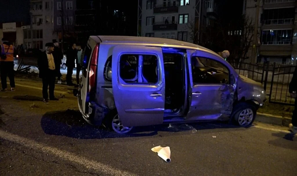 Samsun'da trafik kazası: 3 yaralı