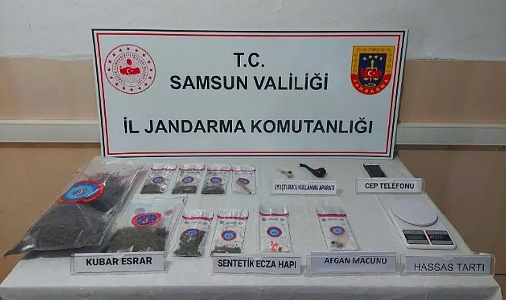 Samsun'da Uyuşturucu Operasyonu: 3 Gözaltı
