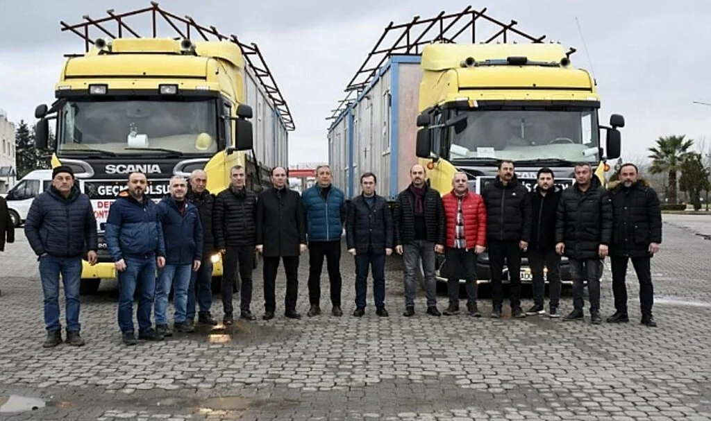 Samsun’daki AFAD Konteynerleri Deprem Bölgesine Sevk Ediliyor