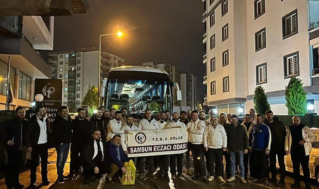 Samsun'dan Deprem Bölgesine İlaç Desteği