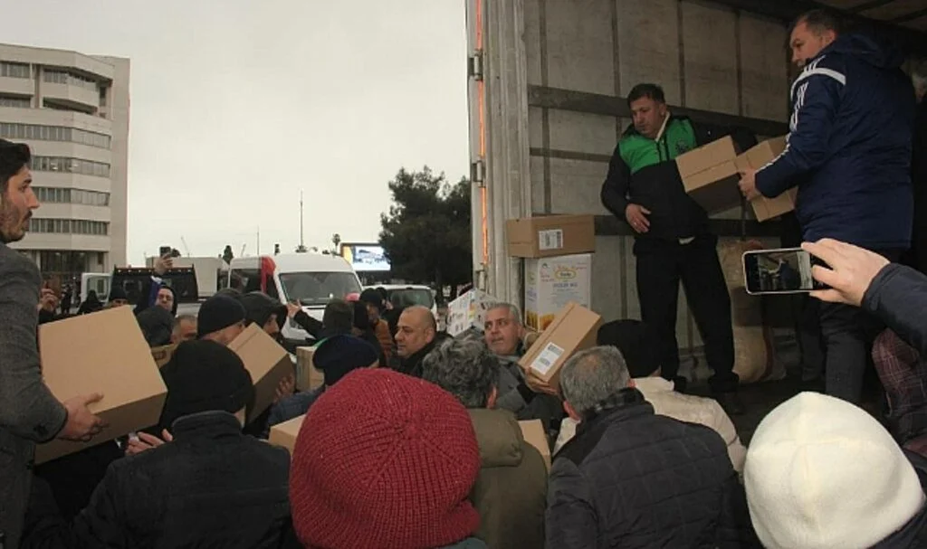 Samsun Depremzedeler İçin Seferber Oldu