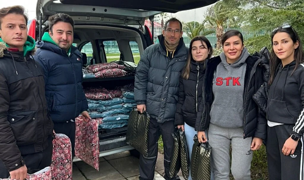 Samsun Tenis Kulübü Polar Dağıtımı İçin Harekete Geçti