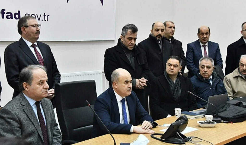 Samsun ve 6 İlden Destek Ekipleri Deprem Bölgesine Gönderildi