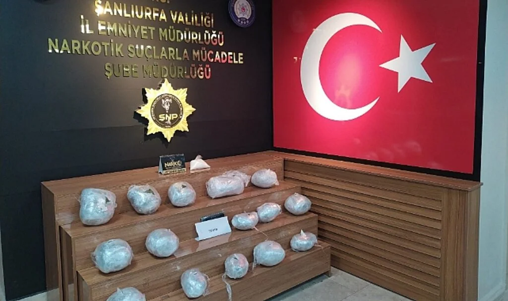 Şanlıurfa'da 14 Kilo Uyuşturucu Ele Geçirildi