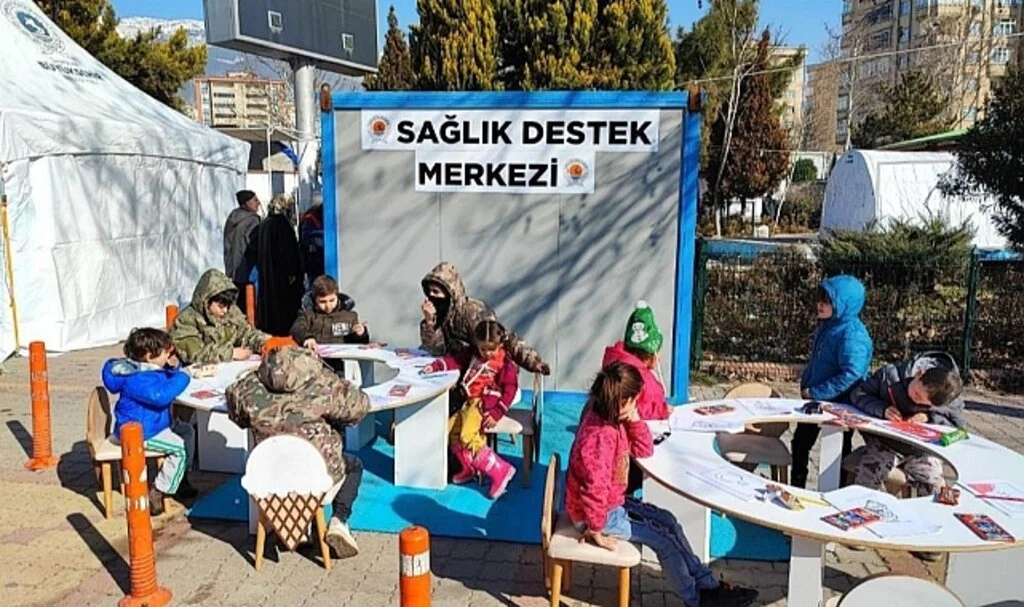 SBB Afet Bölgesinde “Çocuk Oyun Evi” Kurdu