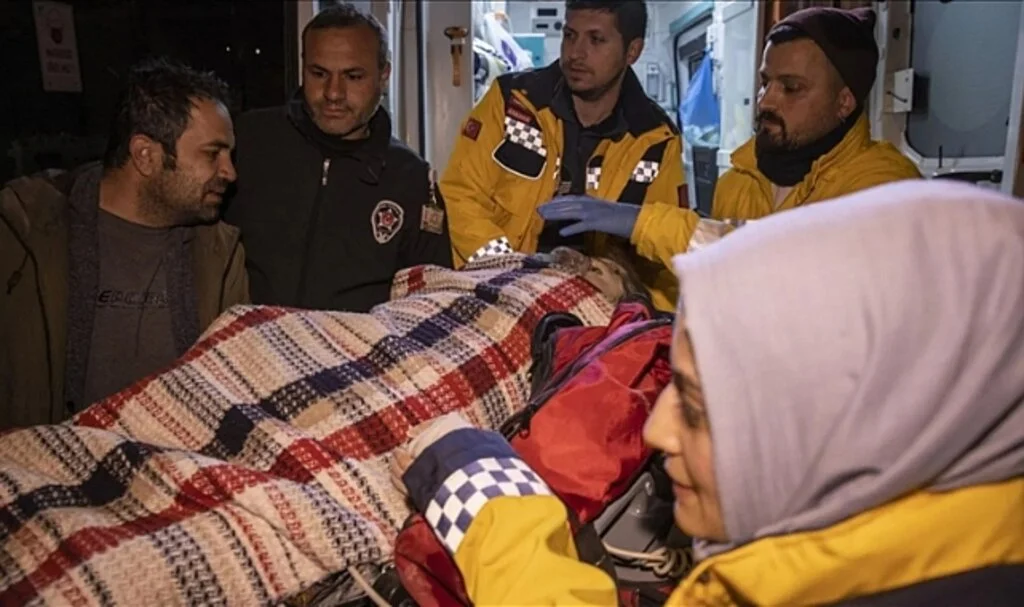 Son Dakika: 257. saatte bir mucize kurtuluş daha