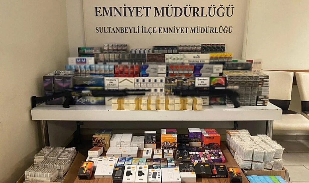 Sultanbeyli’de Kaçak Sigara Satışı Yapan İş Yerine Baskın