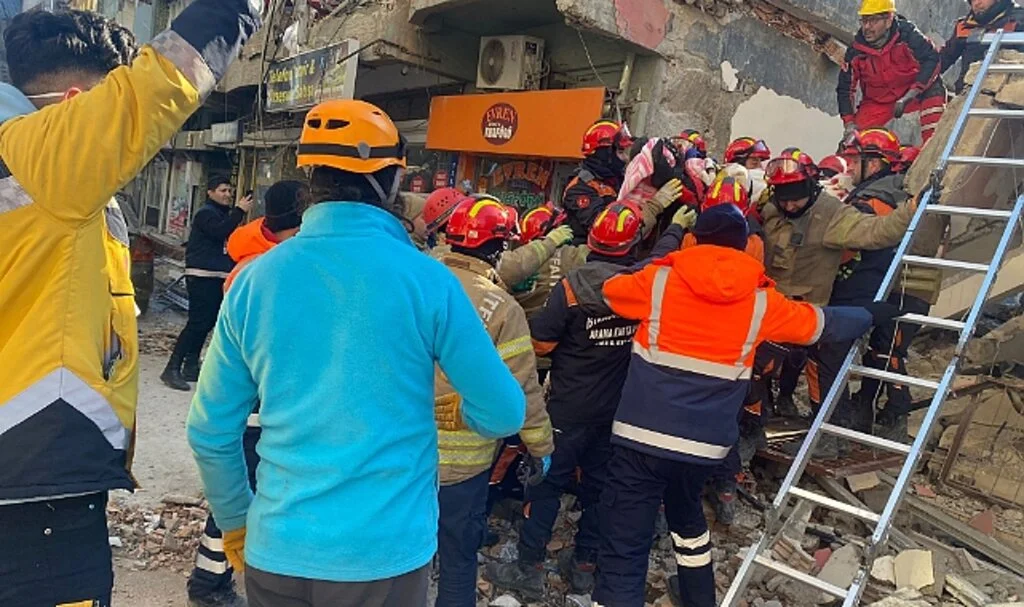 Tekkeköy Belediyesi Ekibimiz 2 Can Daha Kurtardı