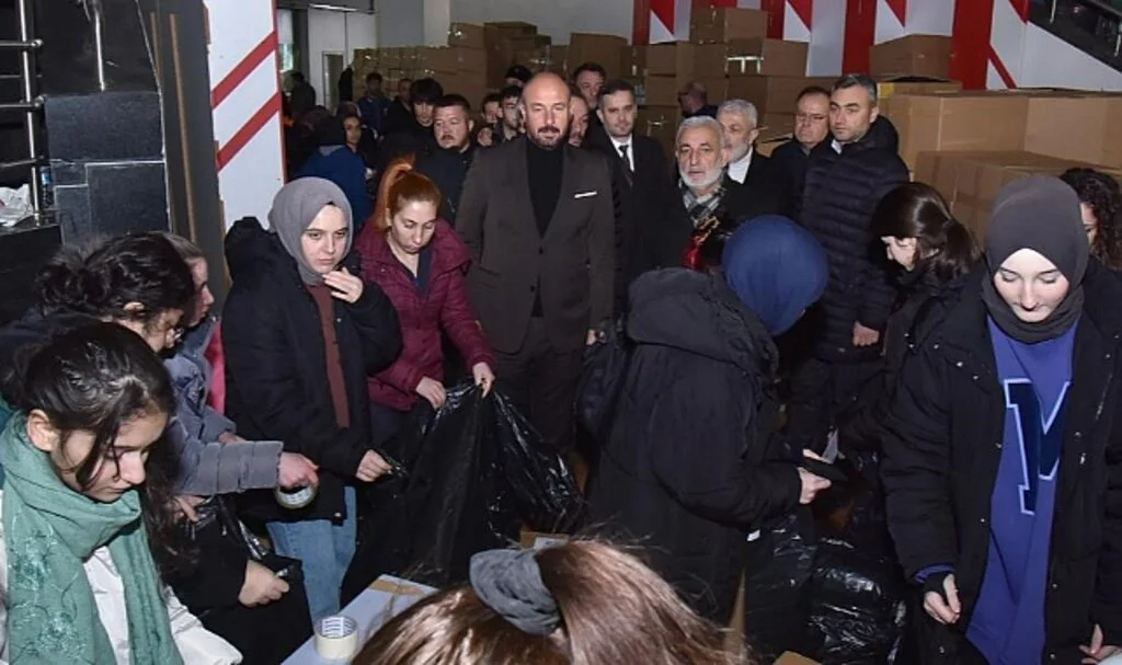 Tekkeköy'de Yardımlar Koordinasyon İçinde Ulaştırılıyor