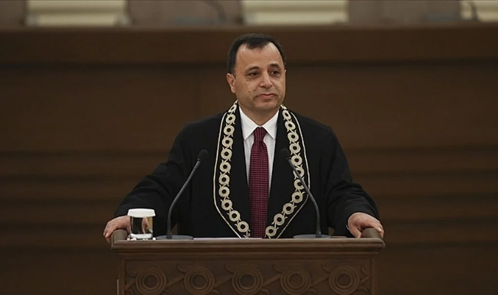 Zühtü Arslan Anayasa Mahkemesi Başkanlığına Yeniden Seçildi