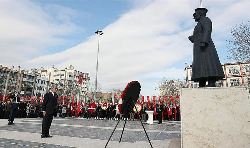 18 Mart Şehitleri Anma Günü ve Çanakkale Deniz Zaferi'nin 108. Yıl Dönümü Törenleri Başladı