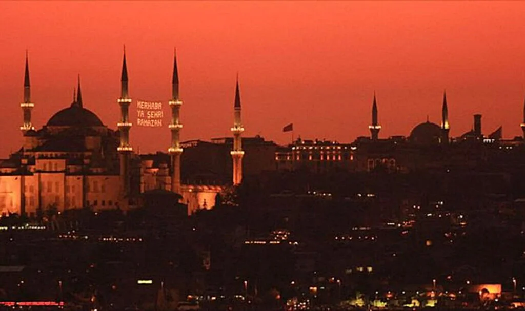 2023 Ramazan İmsakiye: İl İl Sahur Vakti ile İftar Saati Açıklandı!