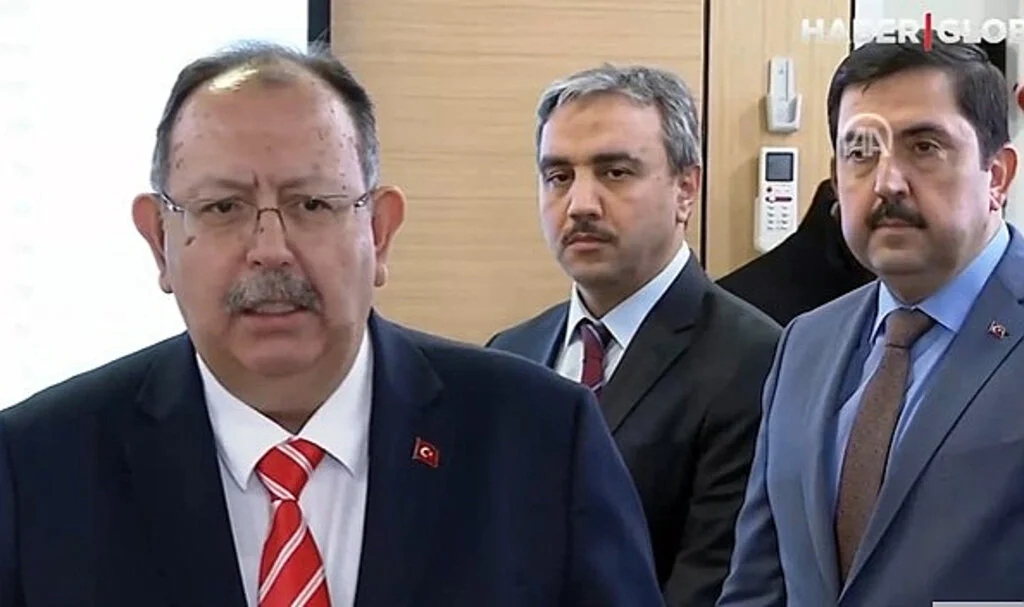 Adaylık İçin 100 Bin İmza Süreci Başladı! YSK Başkanı Ahmet Yener Yeni Uygulamayı Duyurdu