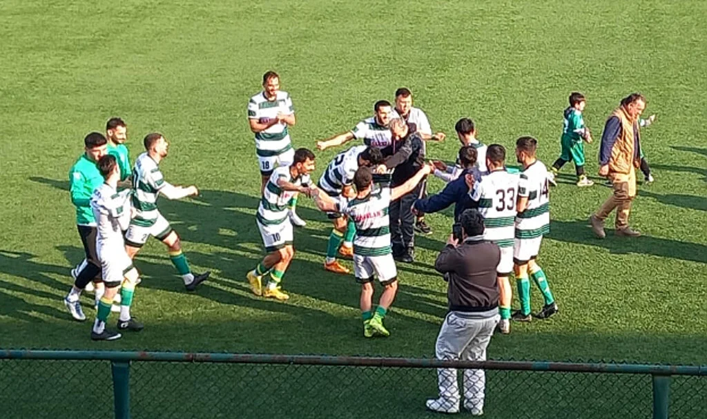 Alaçamspor'un Bal İnadı Sürüyor