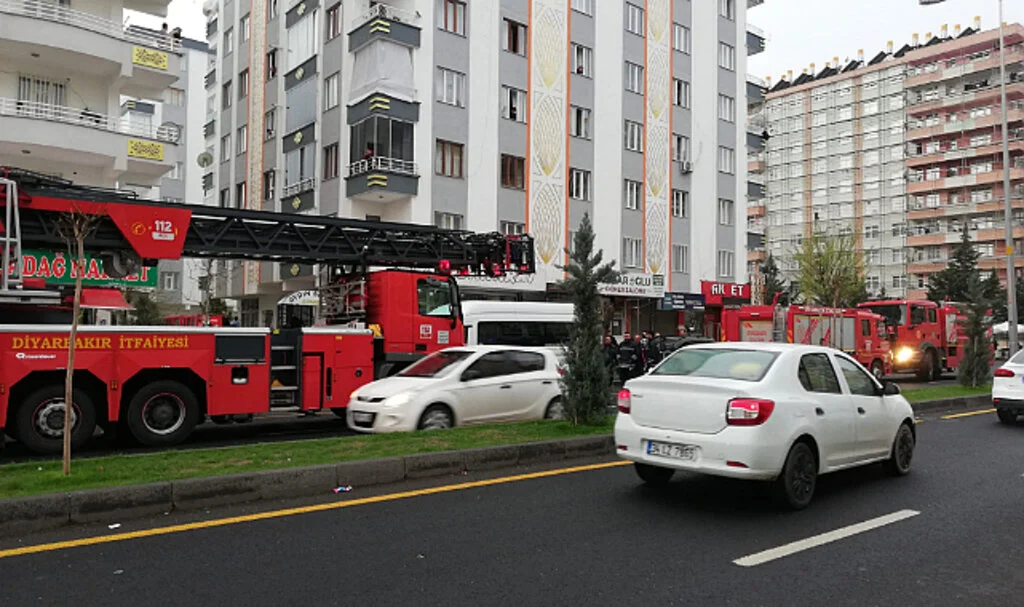 Asılsız Yangın İhbarı Ekipleri Harekete Geçirdi