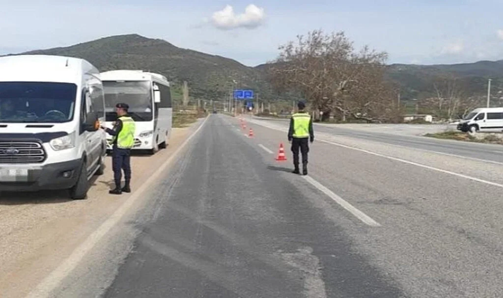 Aydın jandarmasından trafik denetimi