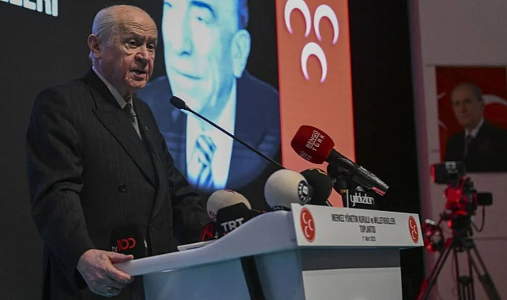 Bahçeli'den, Milletvekili Aday Adaylarına Mektup 