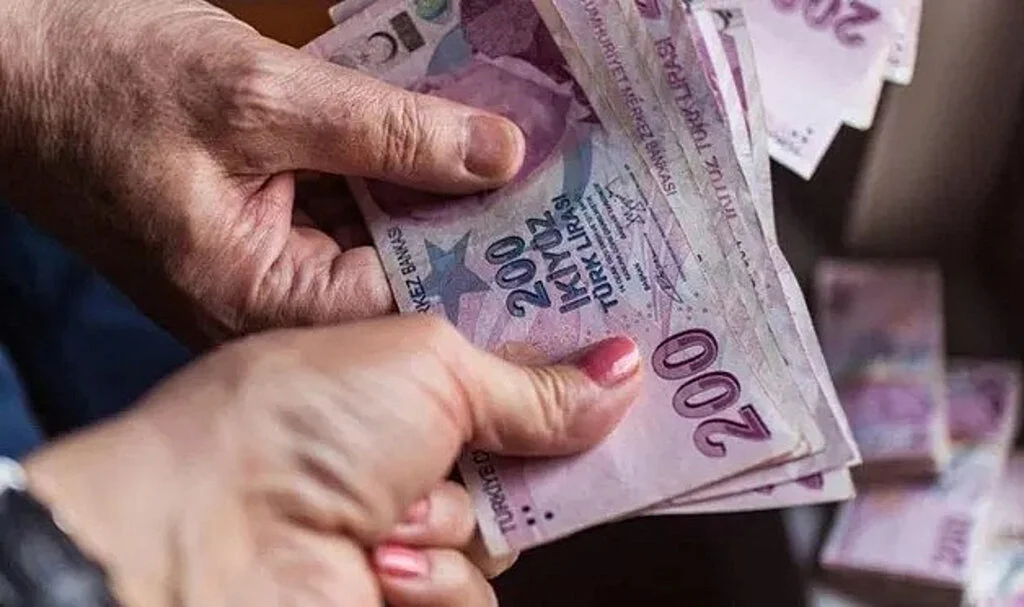 Bakan Bilgin'den Bayram İkramiye Müjdesi