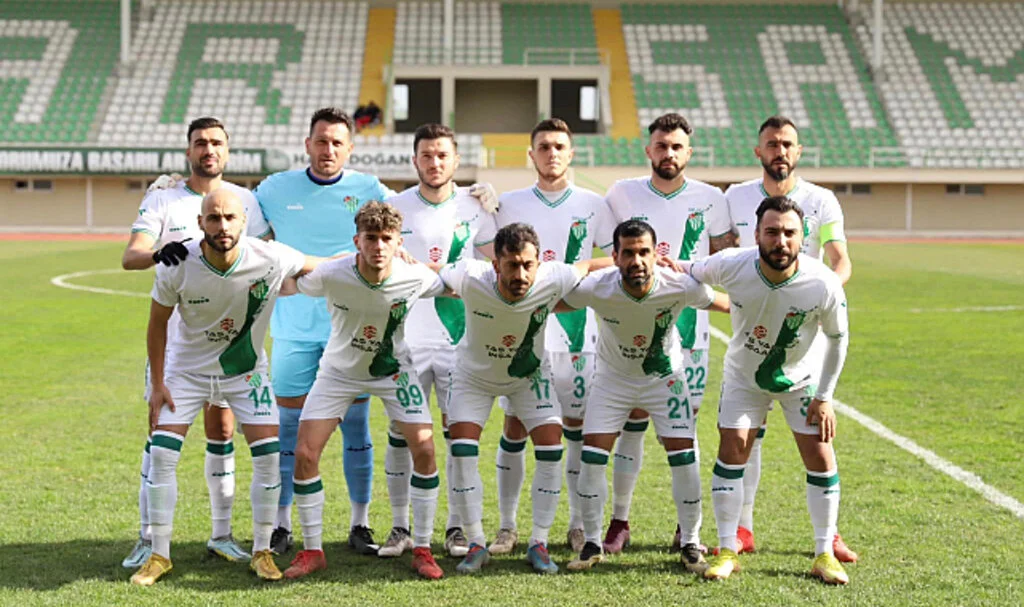 BAL Kaldığı Yerden Derbi ile Başlıyor