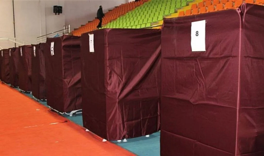 ​​​​​​​CHP'de Mektup Usulü Teşkilat Yoklaması, İYİ Parti'de 15 İlde Temayül Yoklaması