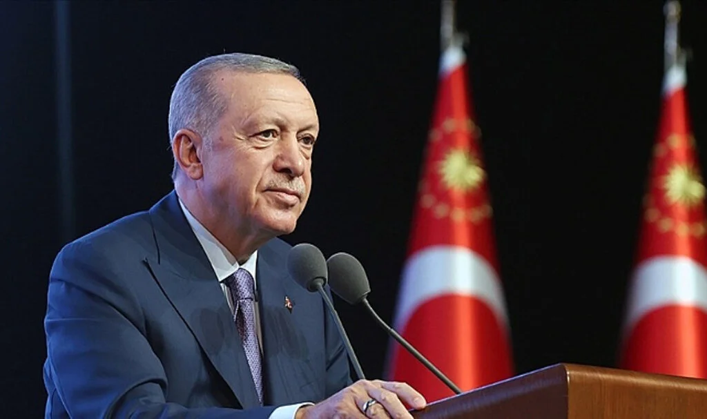 Cumhurbaşkanı Erdoğan 14.00'te Seçim Kararını Açıklayacak