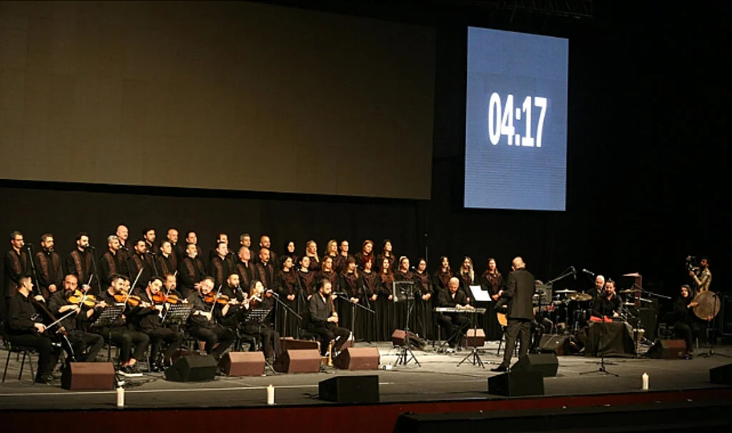 Depremlerde 7 Üyesini Kaybeden Antakya Medeniyetler Korosu, Adana'da Konser Verdi