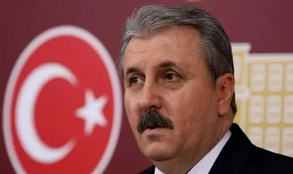 Destici: İYİ Parti’yi Cumhur İttifakı’na Davet Etmek Etik Olur