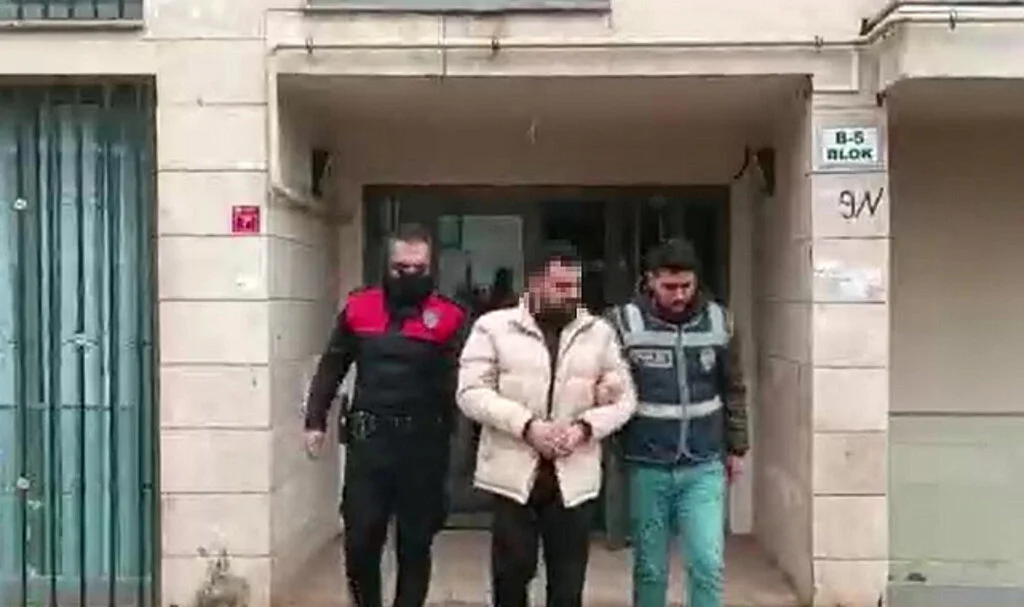 Diyarbakır'da Fuhuş Çetesine "Kıskaç" Operasyonu: 7 Gözaltı