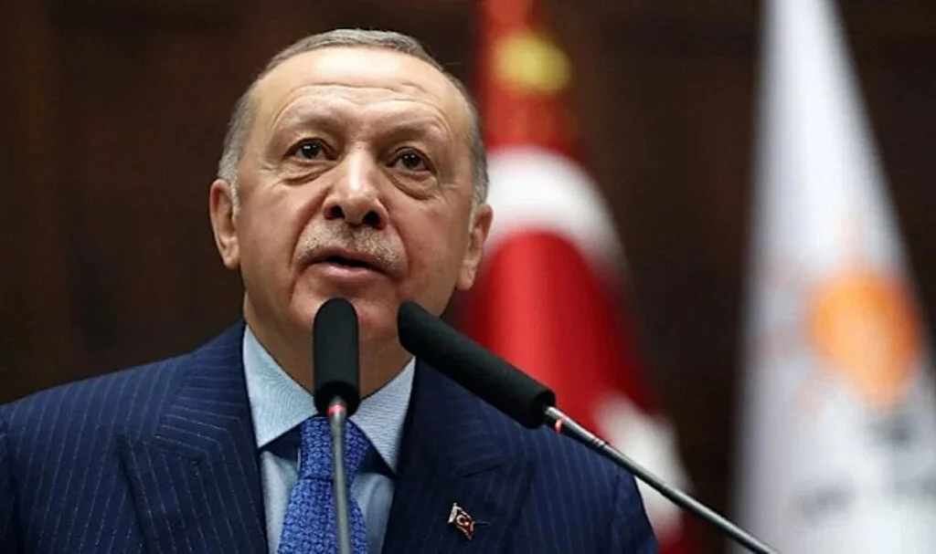 Erdoğan 11 Kentte Şikayetçi Olduğu Davalardan Vazgeçti