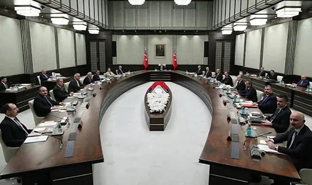 Erdoğan Duyurdu: Kabine’de Yeni İsimlere Görev