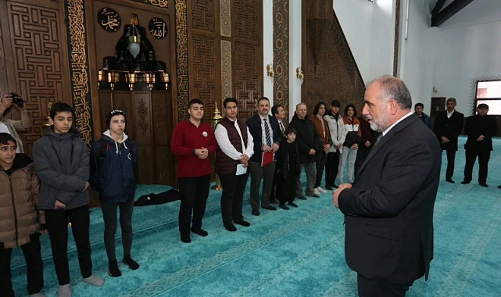 İbrahim Sandıkçı; 'Gençler Bizim Geleceğimiz'
