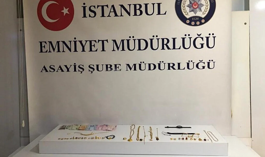 İstanbul'a Kaçan Yağmacılar Yakalandı: Kuyumcuların Enkazından Altın Çalıp Lüks Araç Satın Almışlar