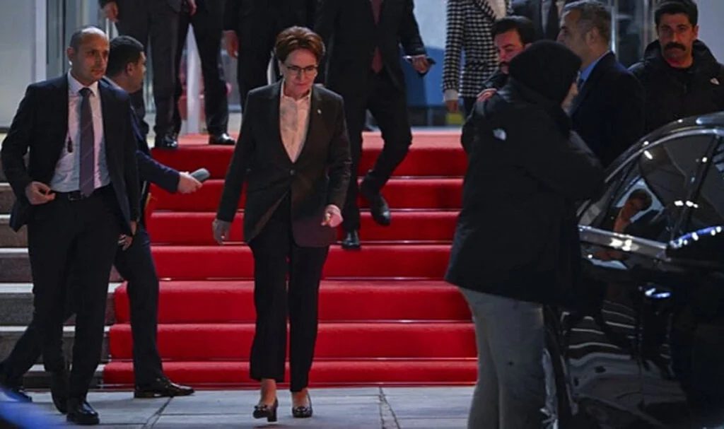 İYİ Parti toplanıyor! Akşener'in Açıklama Yapması Bekleniyor