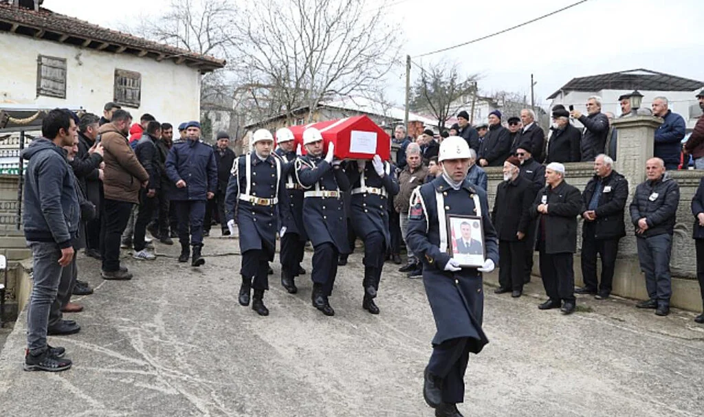 Kalbine Yenik Düşen Uzman Çavuş Samsun'da Toprağa Verildi