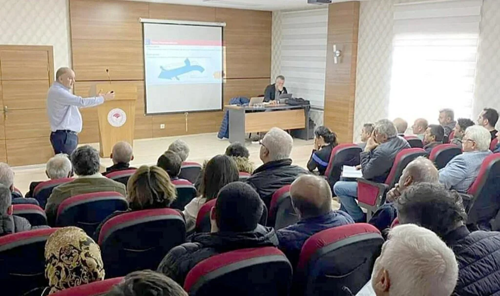 Kavaklı Tavuk Yetiştiricilerine Eğitim