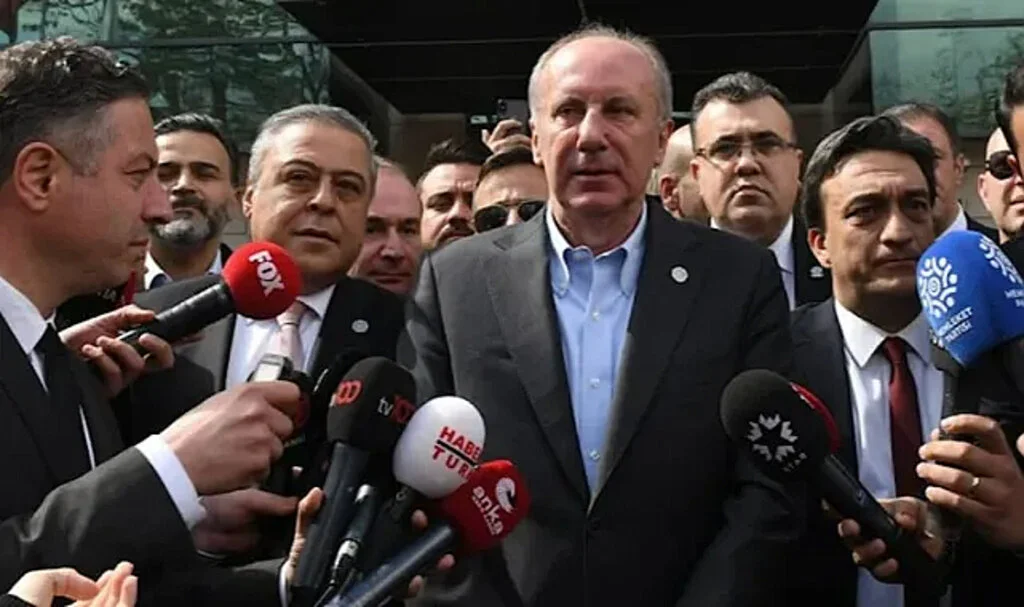 Muharrem İnce 100 Bin İmzaya Ulaştı