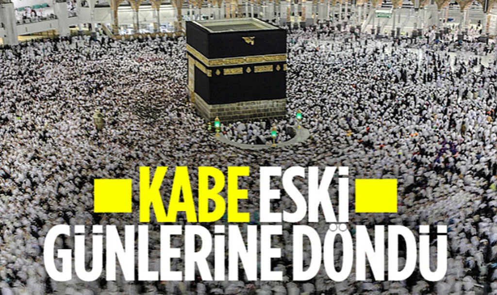 Müslümanlar, Kabe’ye Akın Etti