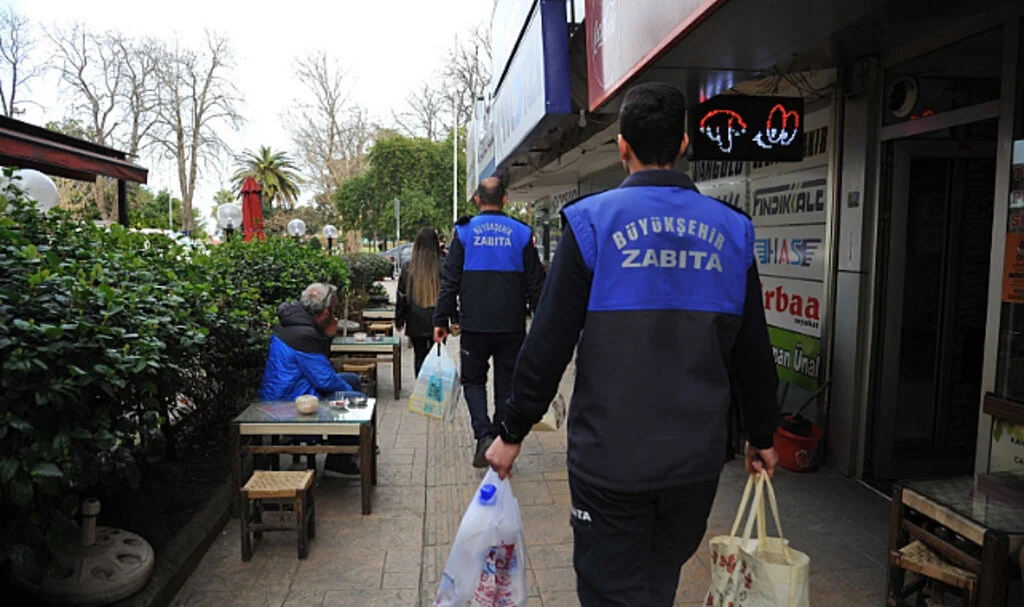 Sahtekarların Yaptığına Bak 