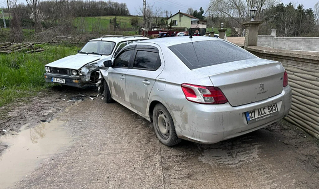 Samsun Bafra'daki Trafik Kazasında 1 Kişi Yaralandı