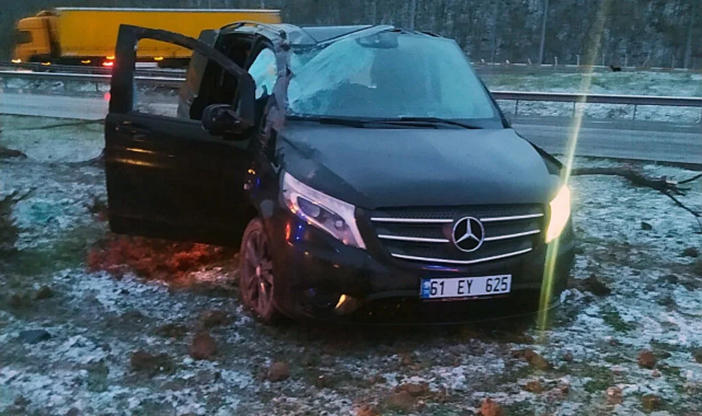 Samsun’da Devrilen Minibüsteki 5 Kişi Yaralandı