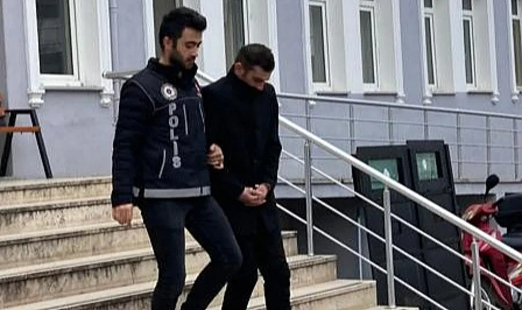 Samsun'da Evinde Uyuşturucu Ele Geçen Şahıs Tutuklandı