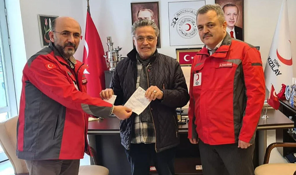 Samsun'da Umre Paralarını Kızılay'a Bağışladılar